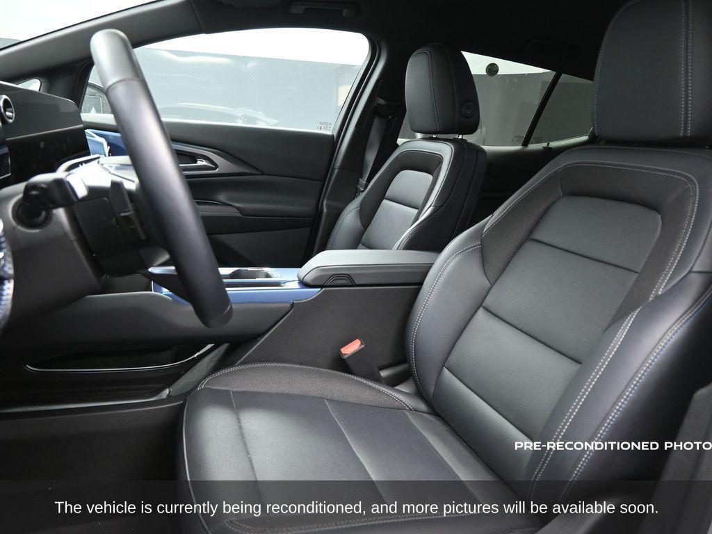 used 2025 Chevrolet Equinox EV car, priced at $24,301