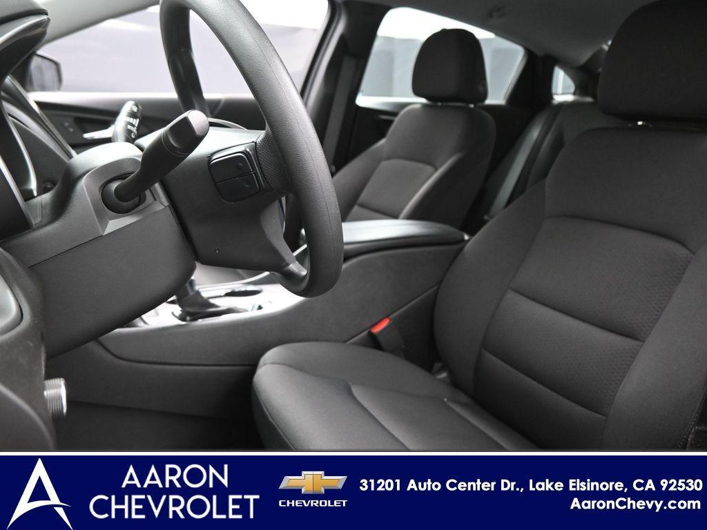 new 2024 Chevrolet Malibu car, priced at $27,978