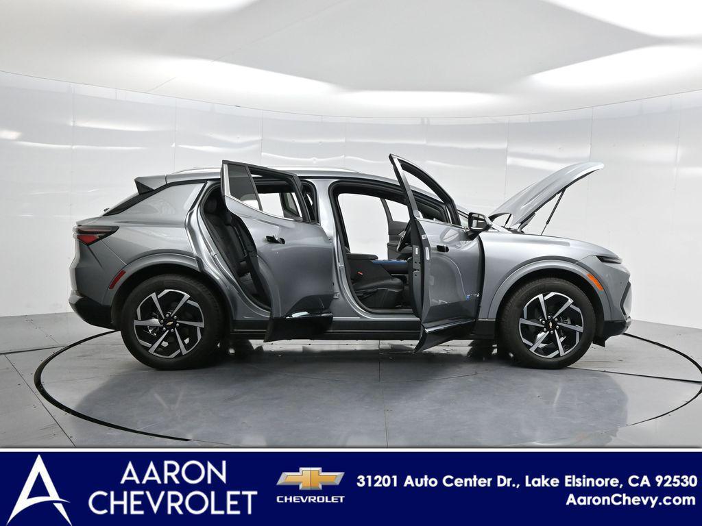 used 2025 Chevrolet Equinox EV car, priced at $24,371