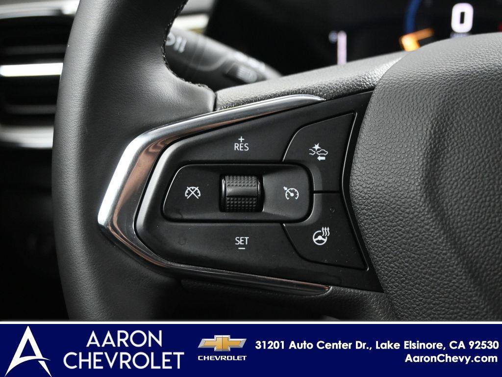 new 2025 Chevrolet TrailBlazer car, priced at $32,377