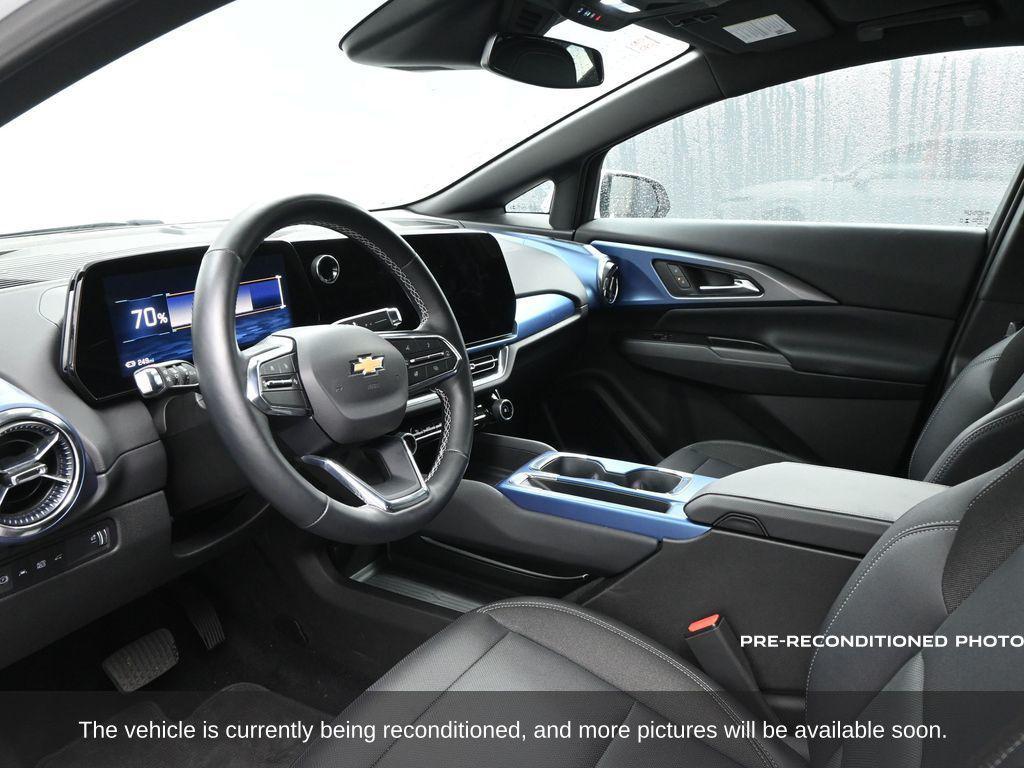 used 2025 Chevrolet Equinox EV car, priced at $25,191