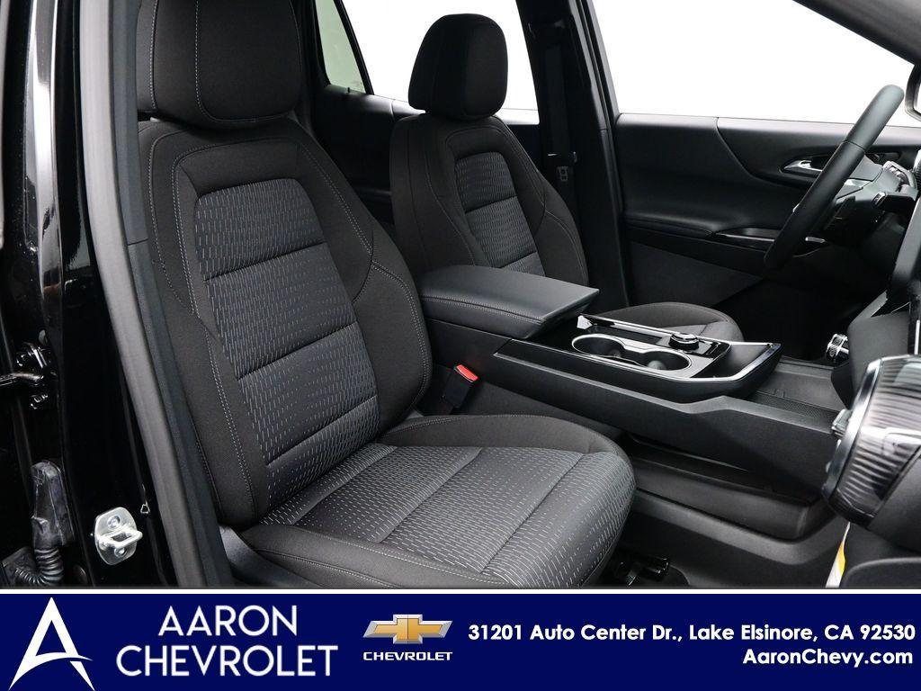 new 2026 Chevrolet Equinox car, priced at $30,990