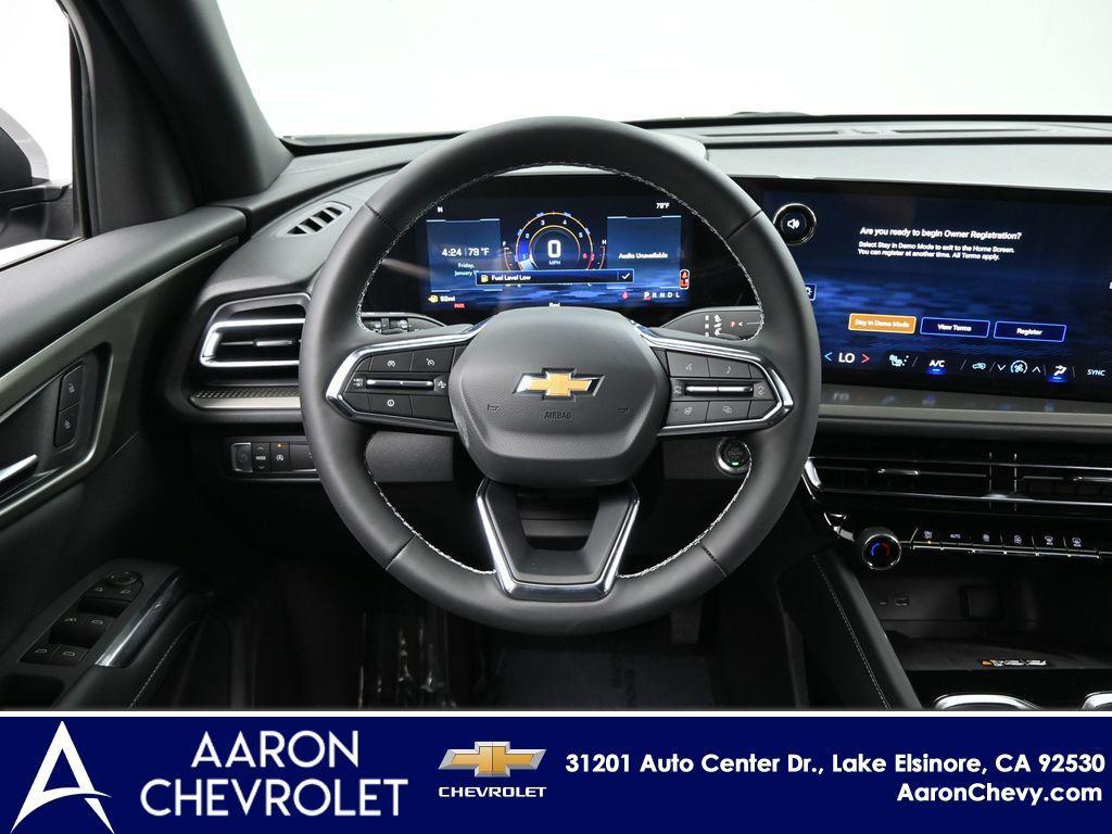 new 2026 Chevrolet Traverse car, priced at $44,030