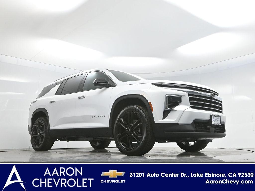 new 2026 Chevrolet Traverse car, priced at $44,030