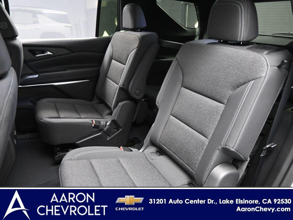 new 2026 Chevrolet Traverse car, priced at $44,030