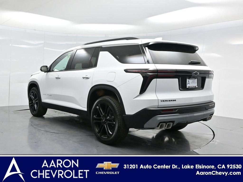 new 2026 Chevrolet Traverse car, priced at $44,030