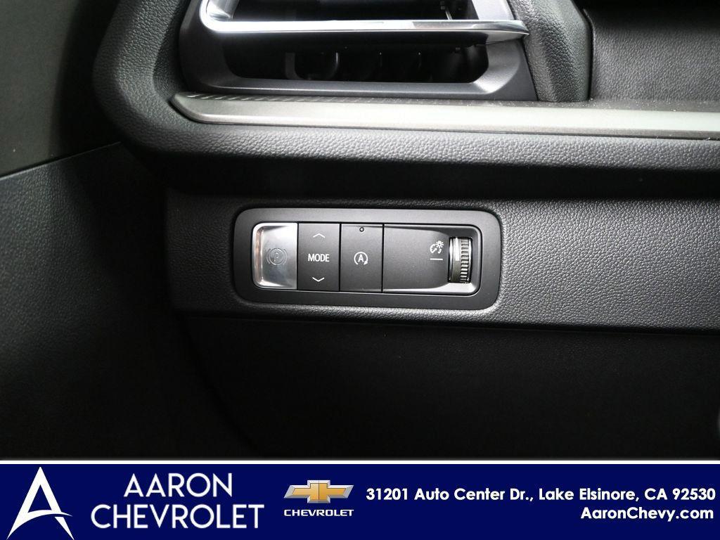 new 2026 Chevrolet Traverse car, priced at $44,030