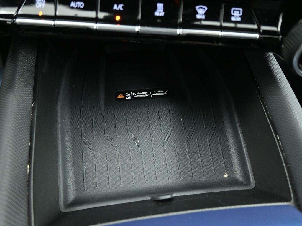 used 2025 Chevrolet Equinox EV car, priced at $24,103