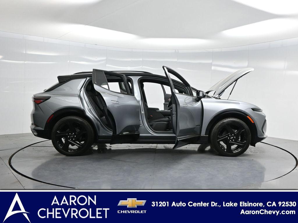 new 2026 Chevrolet Equinox EV car, priced at $40,257