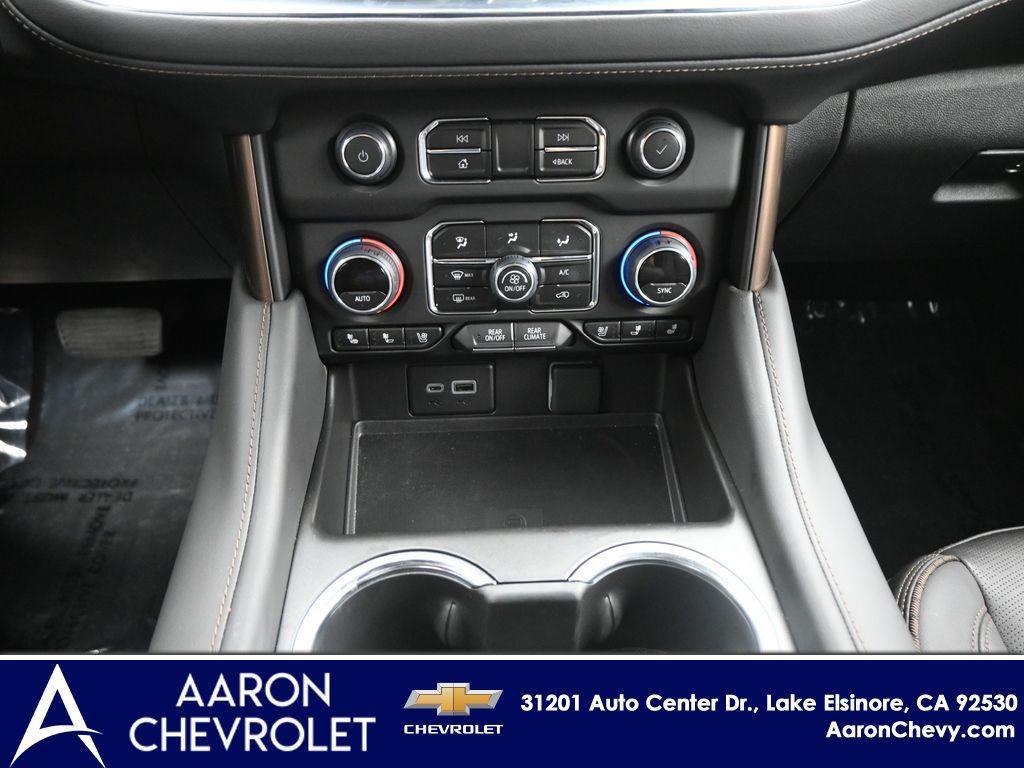 new 2024 Chevrolet Suburban car, priced at $85,503