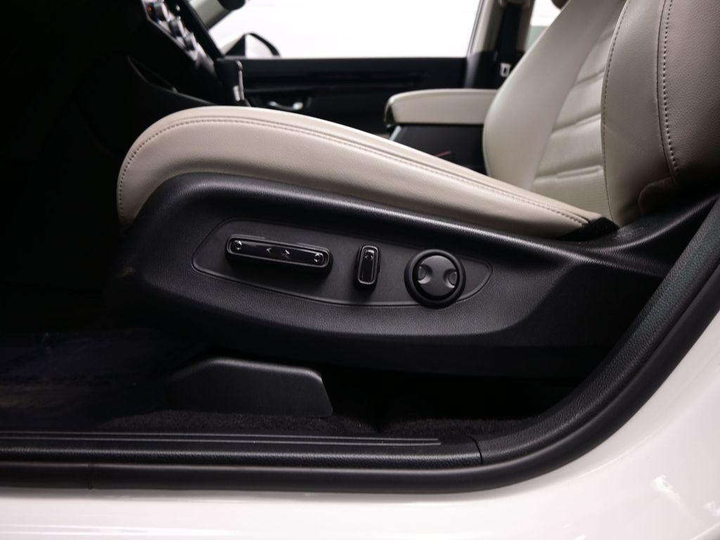 used 2024 Honda CR-V car, priced at $32,654