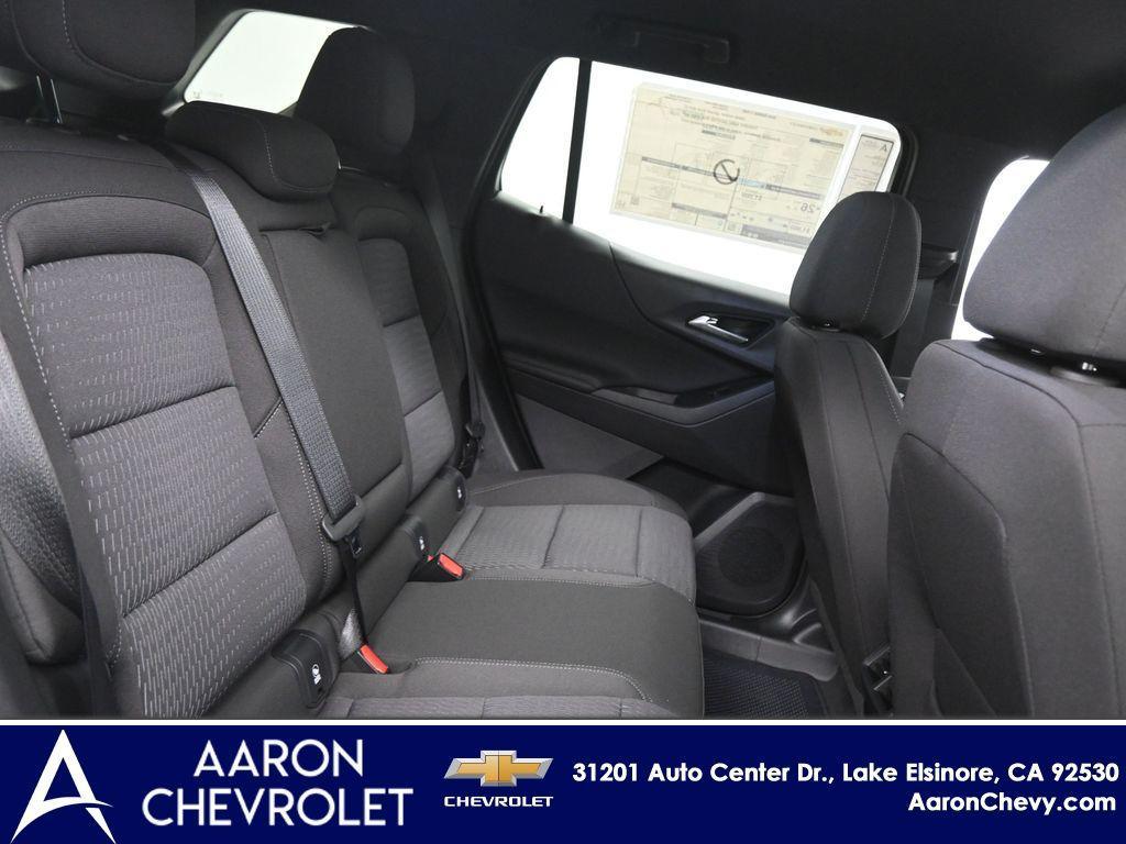 new 2026 Chevrolet Equinox car, priced at $33,593