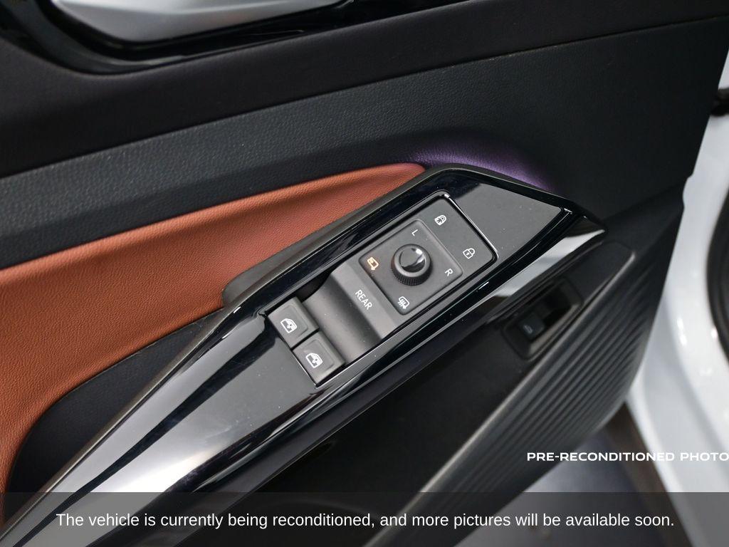 used 2022 Volkswagen ID.4 car, priced at $16,747