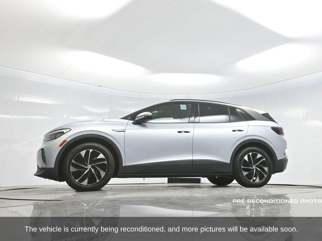 used 2022 Volkswagen ID.4 car, priced at $15,585