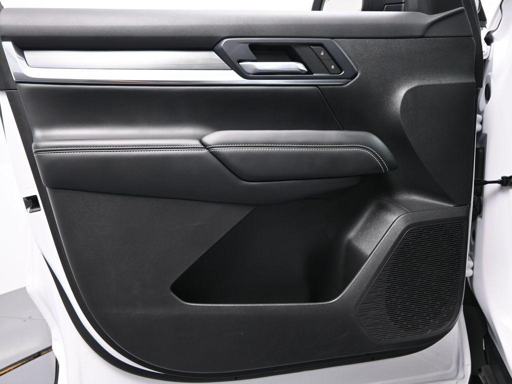 used 2025 GMC Terrain car, priced at $25,888