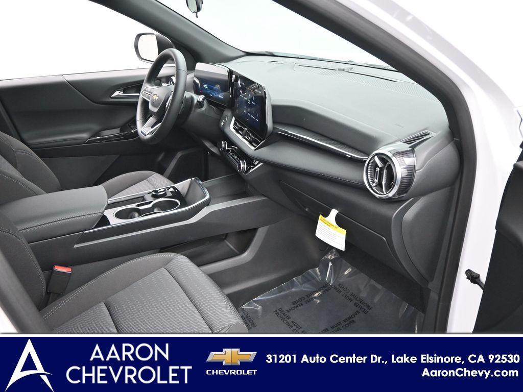 new 2026 Chevrolet Equinox car, priced at $30,990