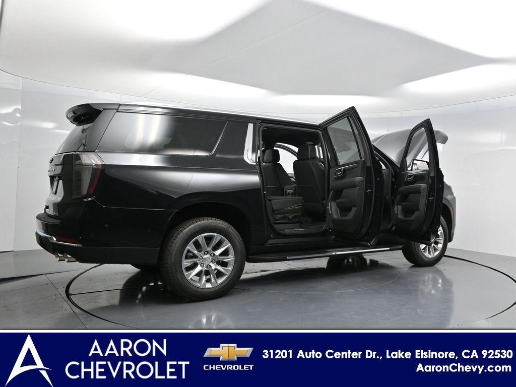 new 2025 Chevrolet Suburban car, priced at $77,732