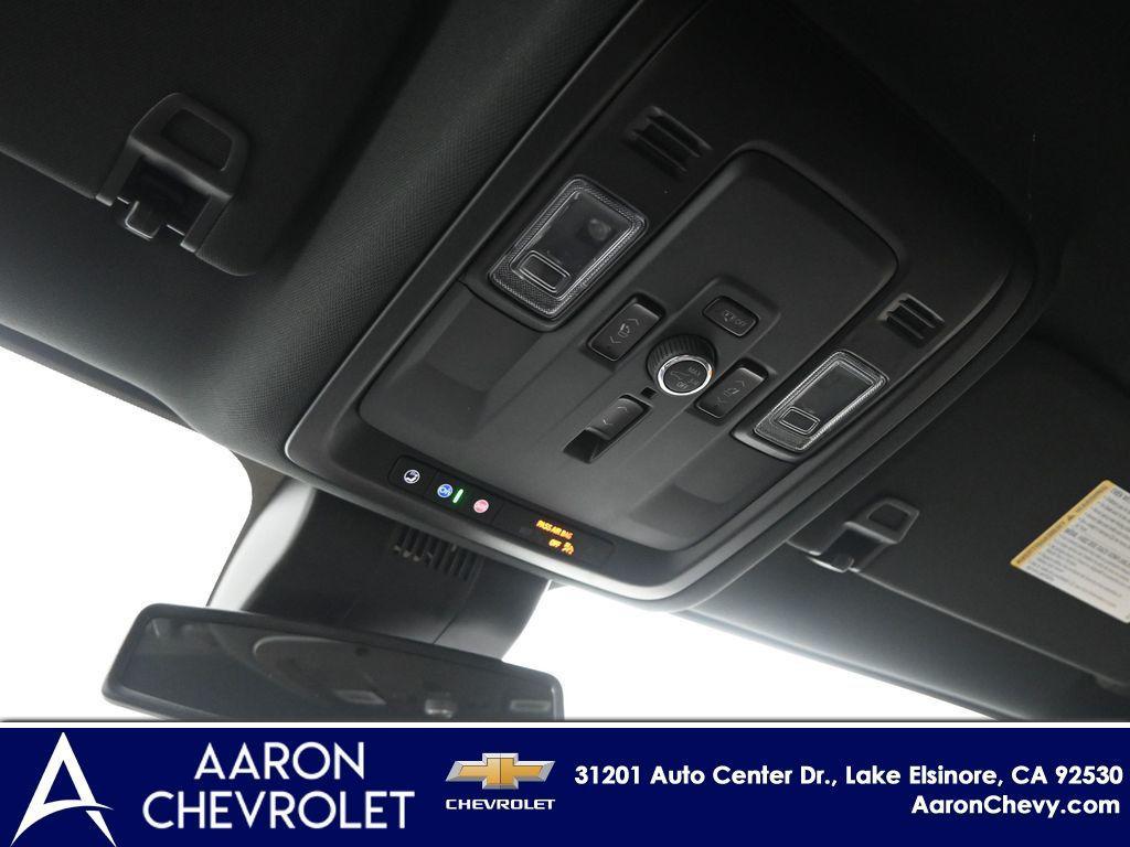 new 2025 Chevrolet Suburban car, priced at $77,732