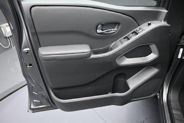 new 2027 Nissan Frontier car, priced at $35,598