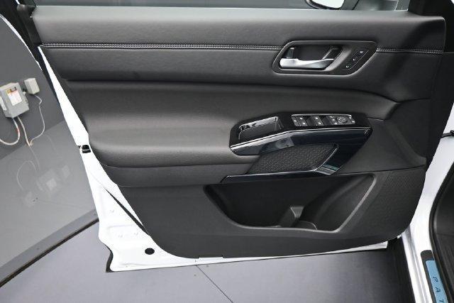 new 2026 Nissan Pathfinder car, priced at $45,955