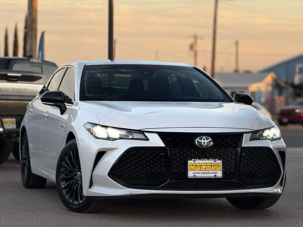 used 2021 Toyota Avalon Hybrid car, priced at $25,999