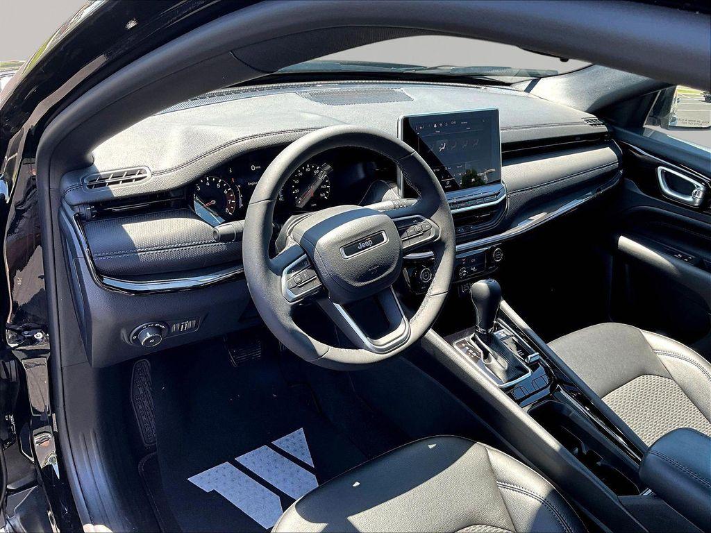 new 2026 Jeep Compass car, priced at $27,851