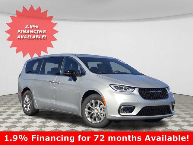 new 2026 Chrysler Pacifica car, priced at $44,570