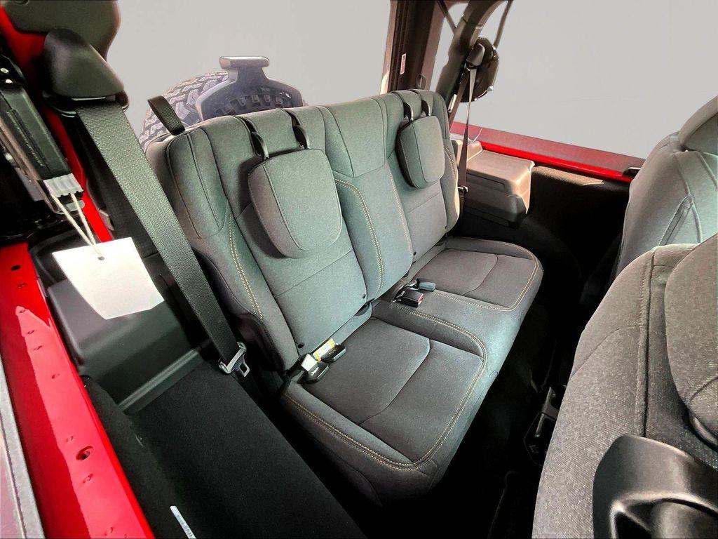new 2026 Jeep Wrangler car, priced at $43,514