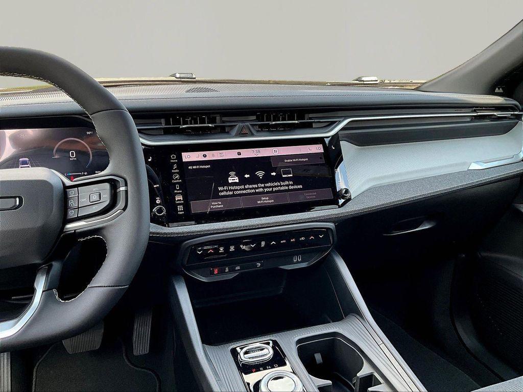 new 2026 Jeep Cherokee car, priced at $36,220