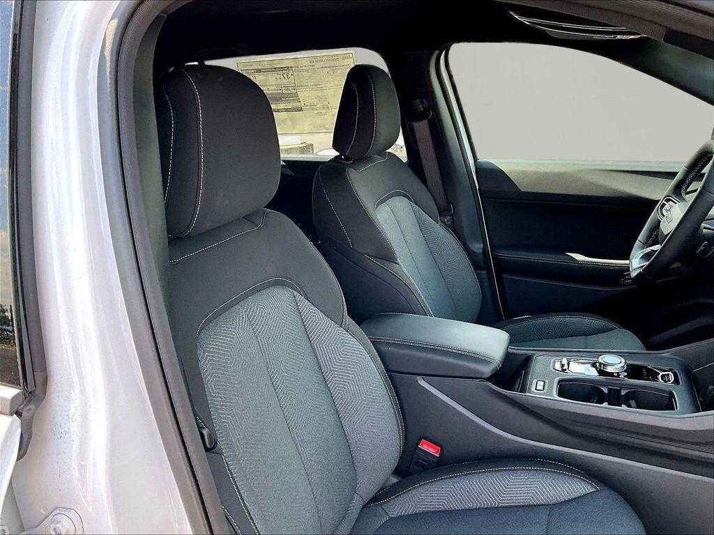new 2026 Jeep Cherokee car, priced at $36,220
