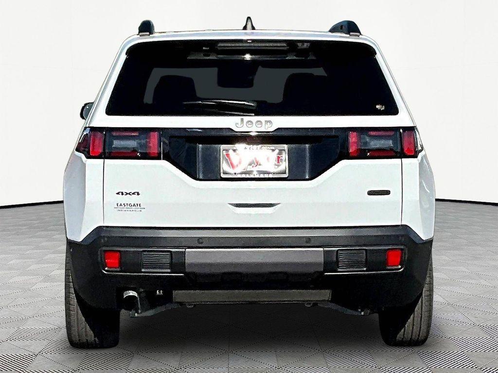 new 2026 Jeep Cherokee car, priced at $42,710