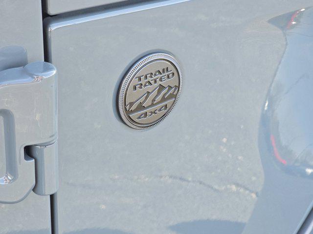 new 2026 Jeep Gladiator car, priced at $41,479