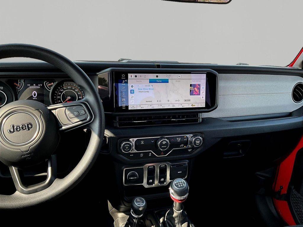 new 2026 Jeep Wrangler car, priced at $33,573