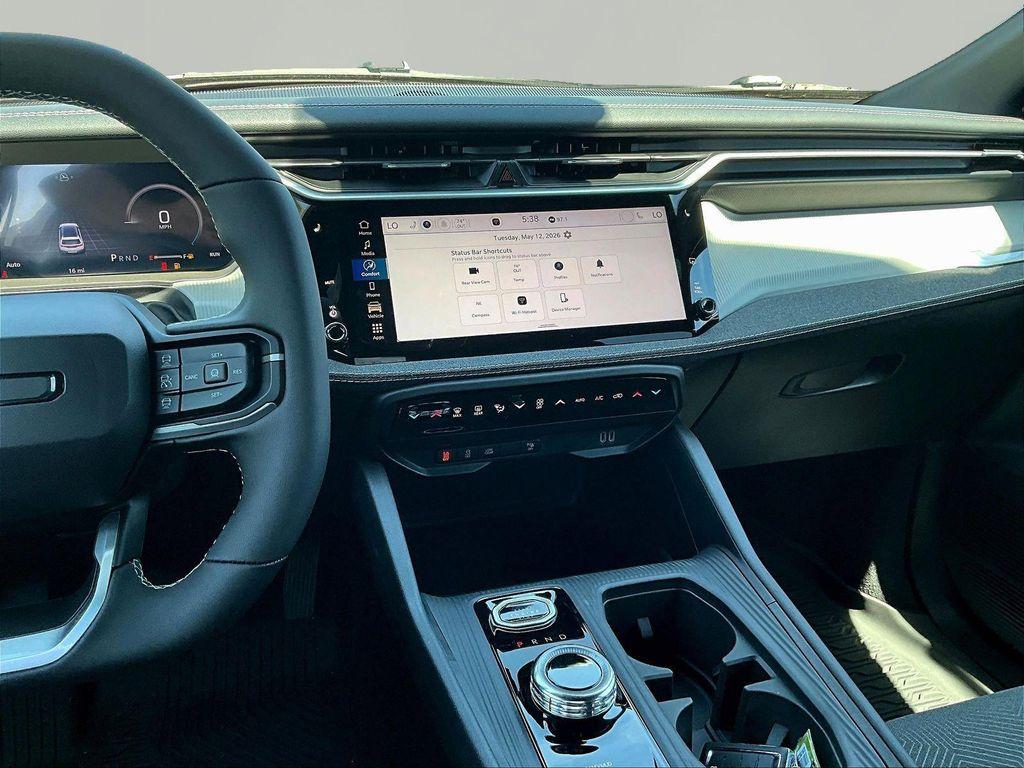 new 2026 Jeep Cherokee car, priced at $37,605