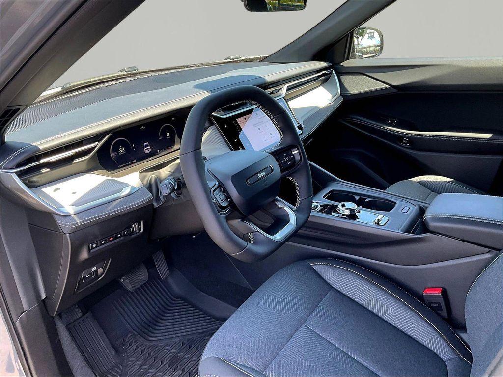new 2026 Jeep Cherokee car, priced at $37,605