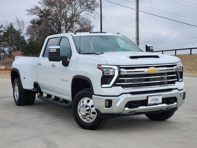 new 2026 Chevrolet Silverado 3500 car, priced at $85,590