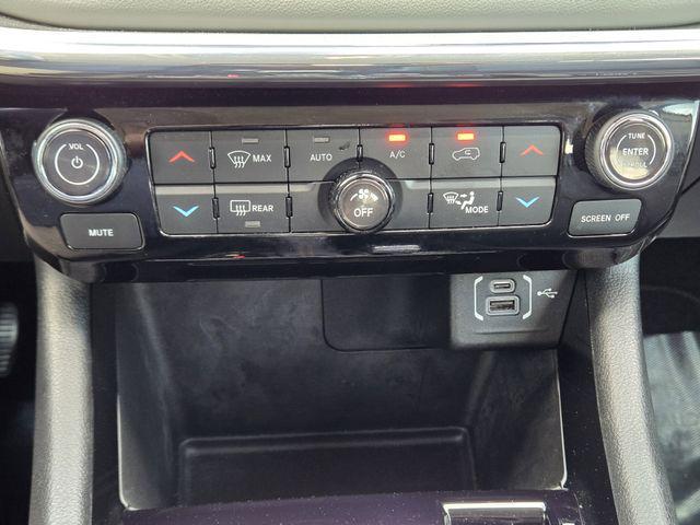 used 2022 Jeep Compass car, priced at $22,790