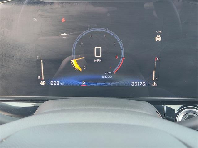 used 2024 Chevrolet Trax car, priced at $23,290