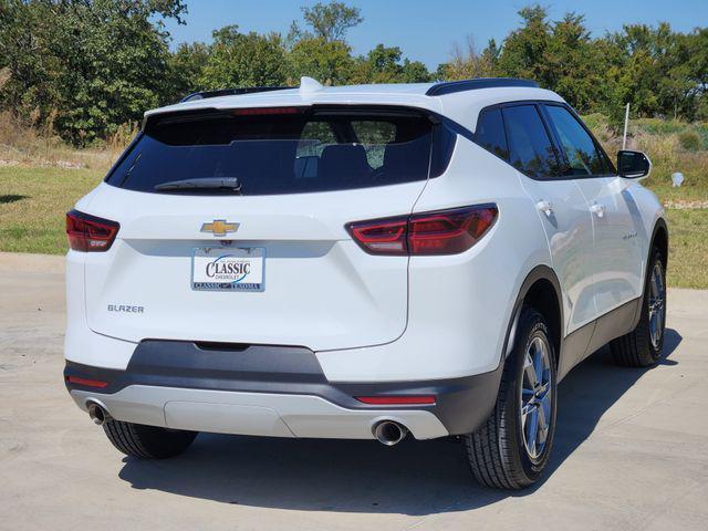 new 2025 Chevrolet Blazer car, priced at $33,572