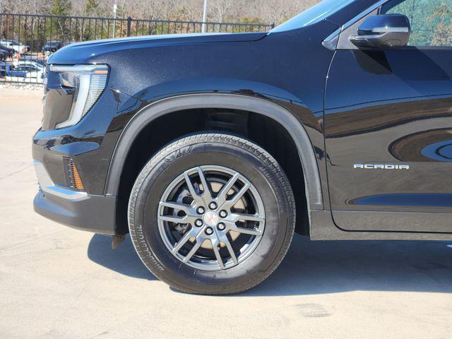 used 2025 GMC Acadia car, priced at $33,690