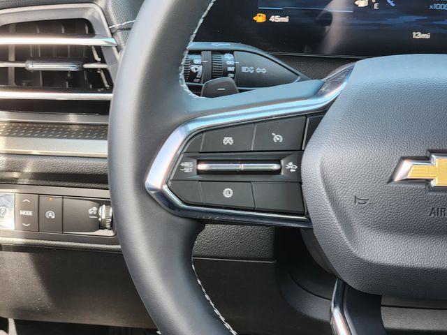 new 2026 Chevrolet Traverse car, priced at $42,943