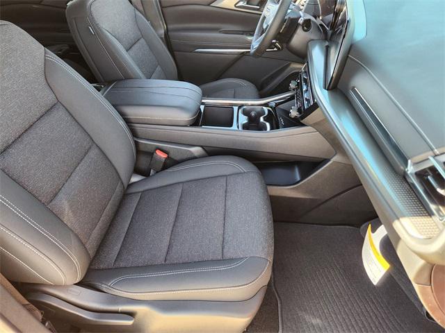 new 2025 Chevrolet Traverse car, priced at $39,519