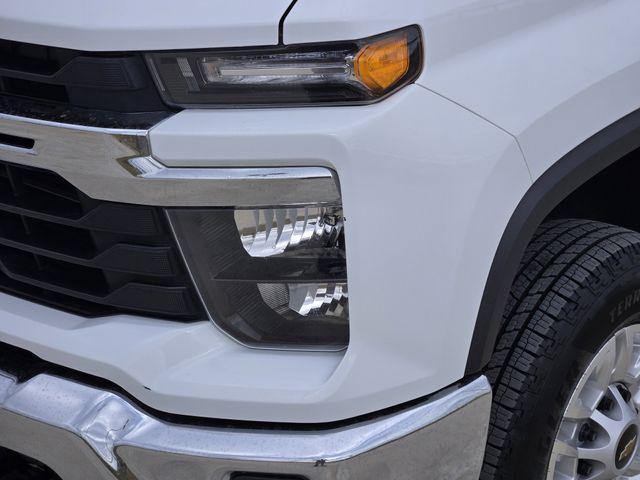 used 2024 Chevrolet Silverado 2500 car, priced at $48,690