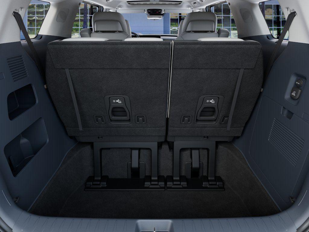 new 2026 Kia Carnival Hybrid car, priced at $53,741