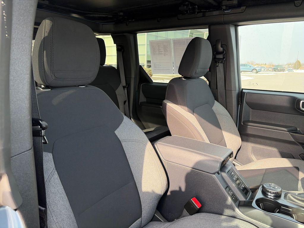 used 2025 Ford Bronco car, priced at $39,200