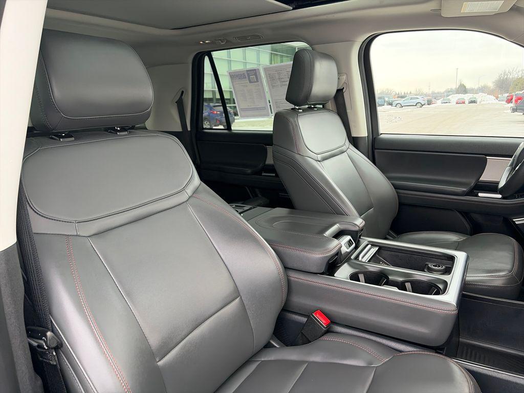 used 2025 Ford Expedition Max car, priced at $61,600