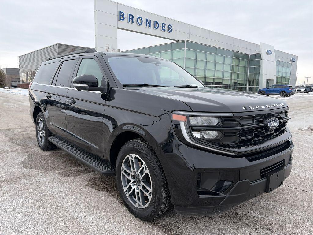 used 2025 Ford Expedition Max car, priced at $61,600