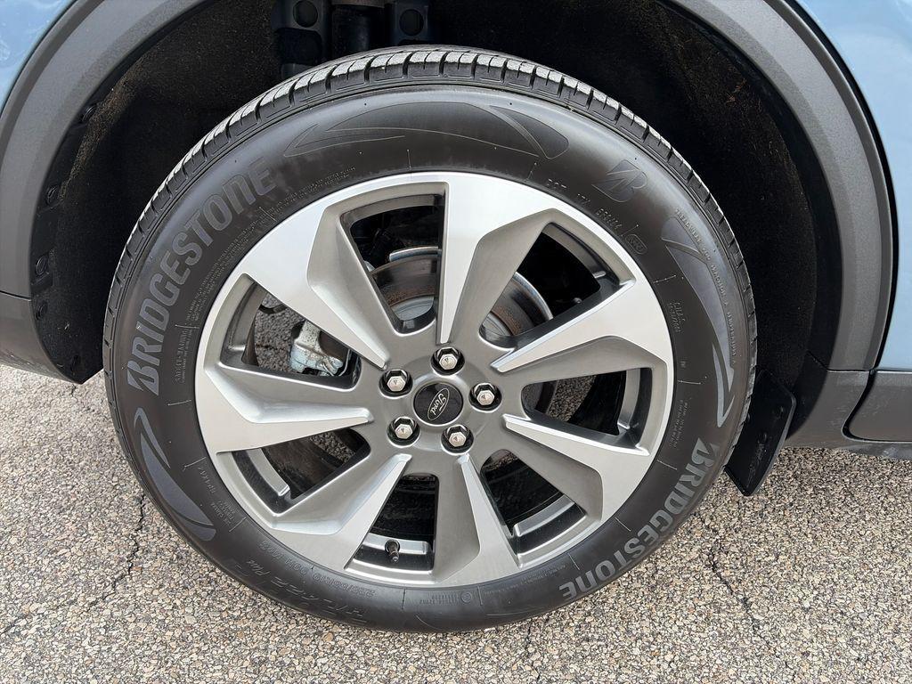 used 2025 Ford Escape car, priced at $25,900