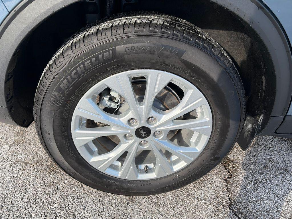 used 2025 Ford Escape car, priced at $22,100