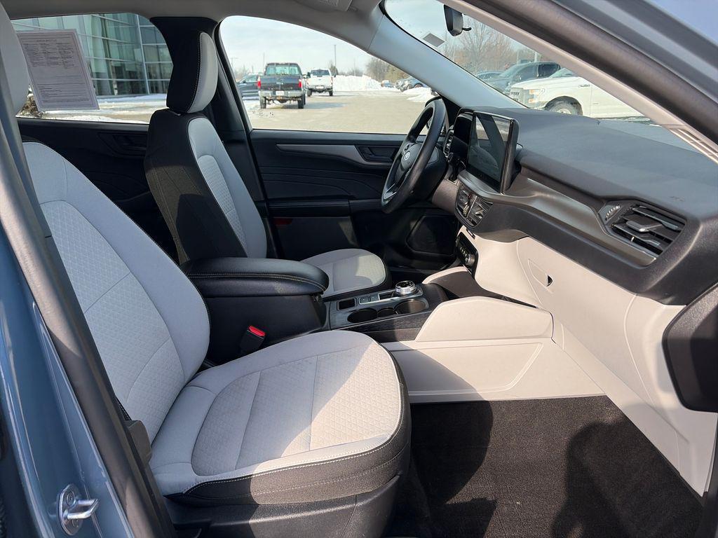 used 2025 Ford Escape car, priced at $22,100